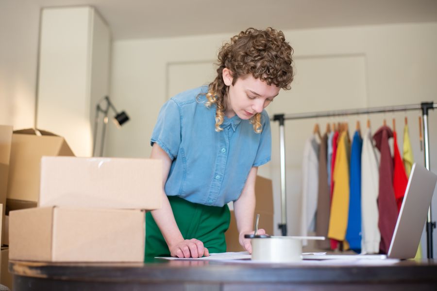 Micro-entrepreneur en situation de travail.