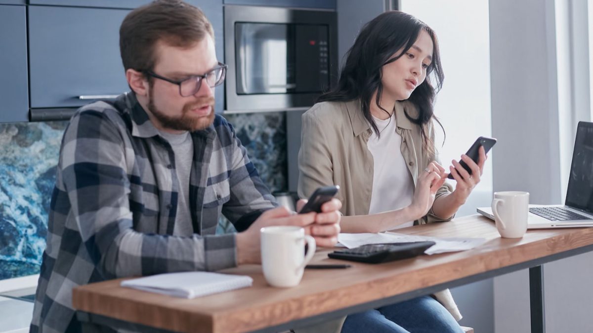 Néobanque professionnelle : définition et critères à vérifier