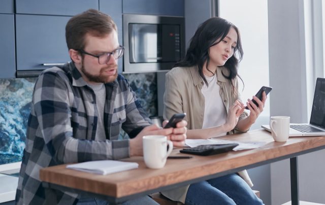 Néobanque professionnelle : définition et critères à vérifier