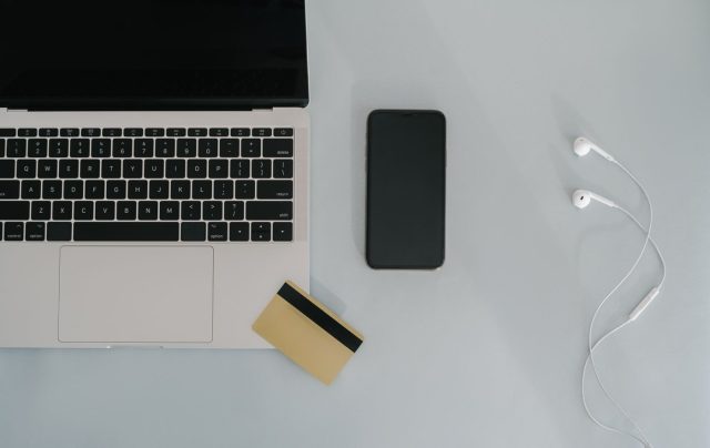 Qonto avis : points forts et limites pour TPE/PME