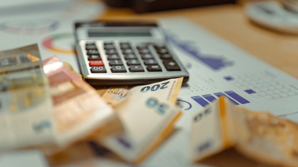 Financer l'achat de matériel professionnel : prêt ou location