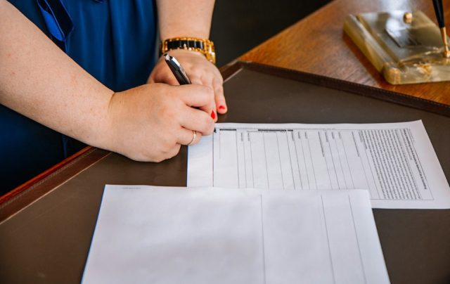 Protéger le nom de son entreprise avant le lancement